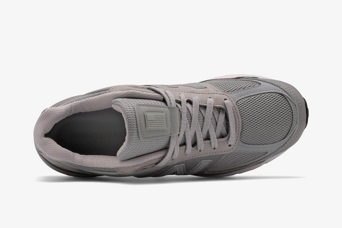 990v5 engineered garments